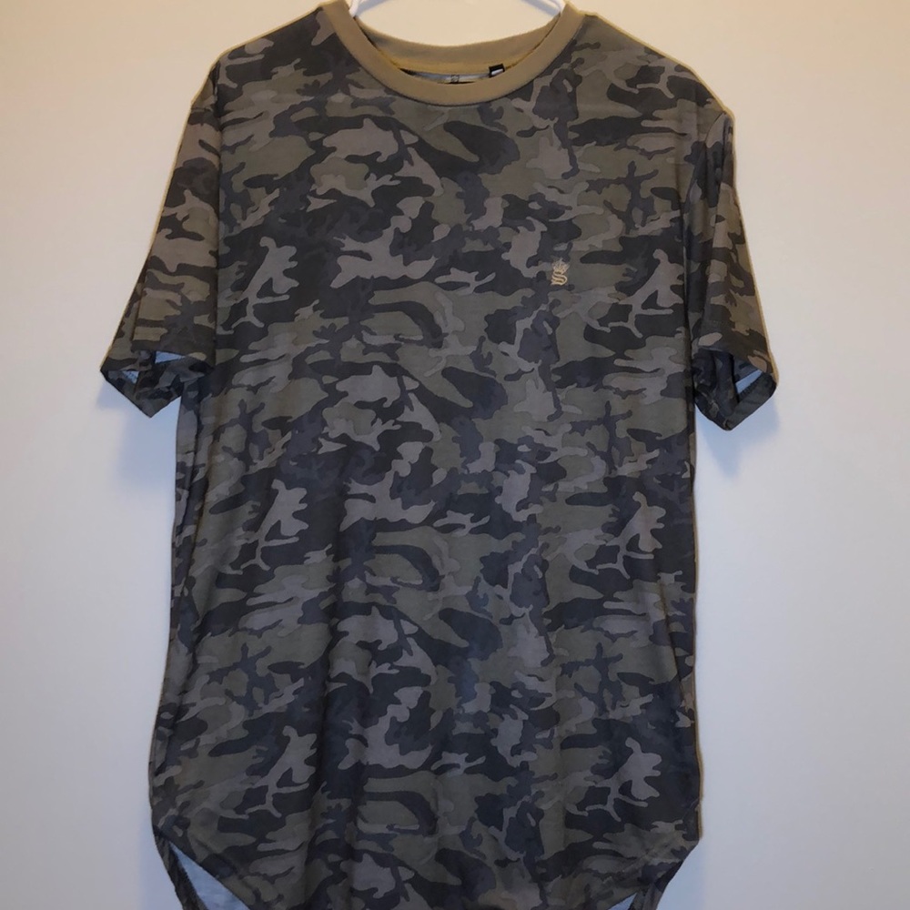 ASOS Outlet Camo Fishtail T-Shirt
